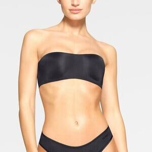 SKIMS NWT Womens Body‎ Wireless Form Strapless Bra in Black Onyx Size 38D